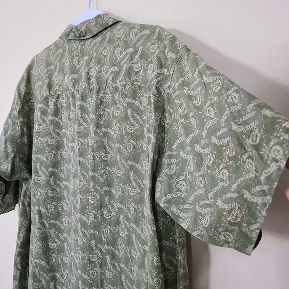 Van Heusen 100% Silk Button Down Short Sleeve Polo Shirt Green With Pocket Large - Picture 6 of 7